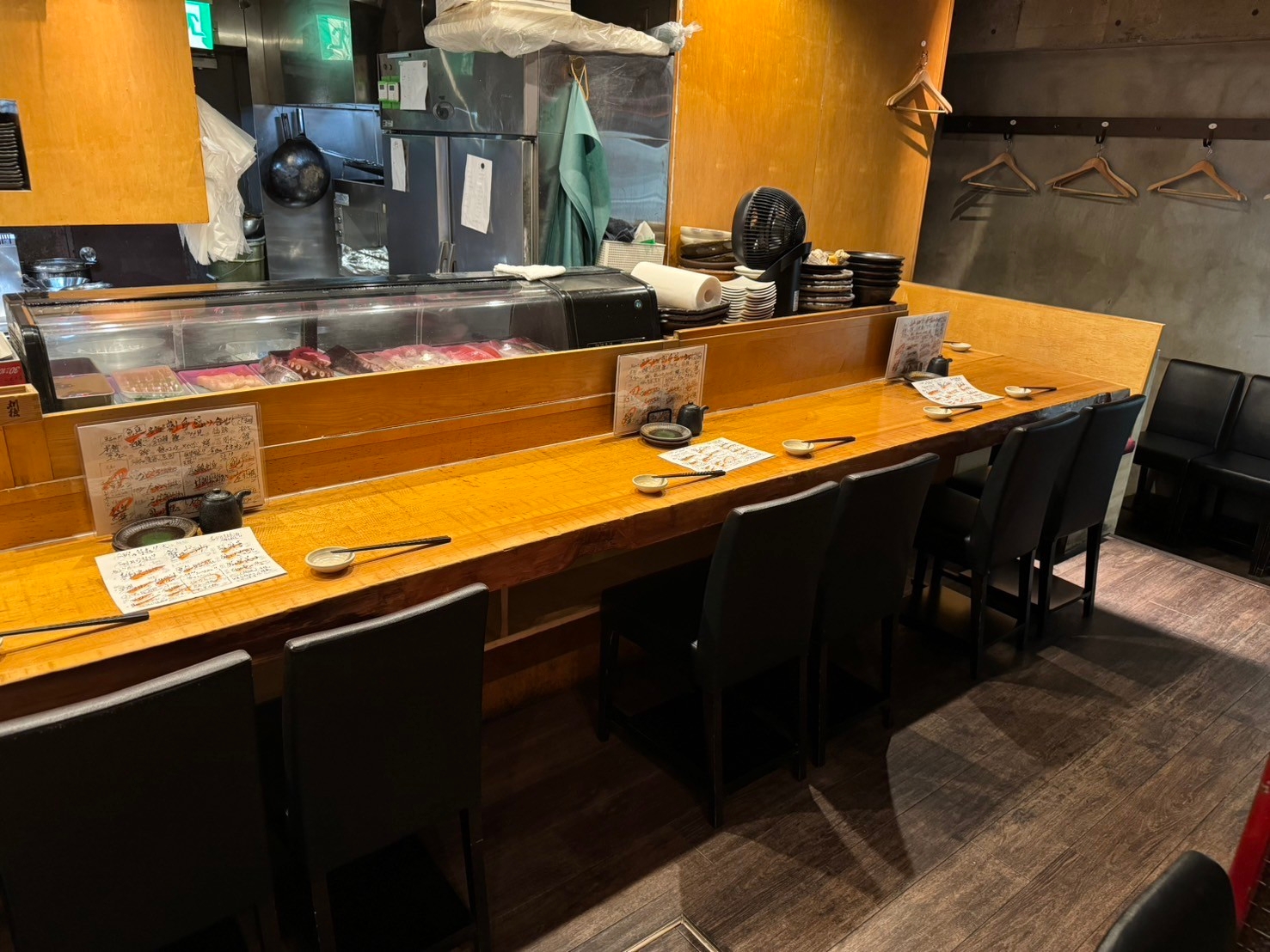 魚真 渋谷店 | 株式会社シン